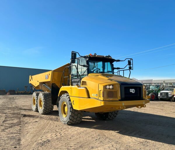 2022 CATERPILLAR 730 Articulated Dump Truck